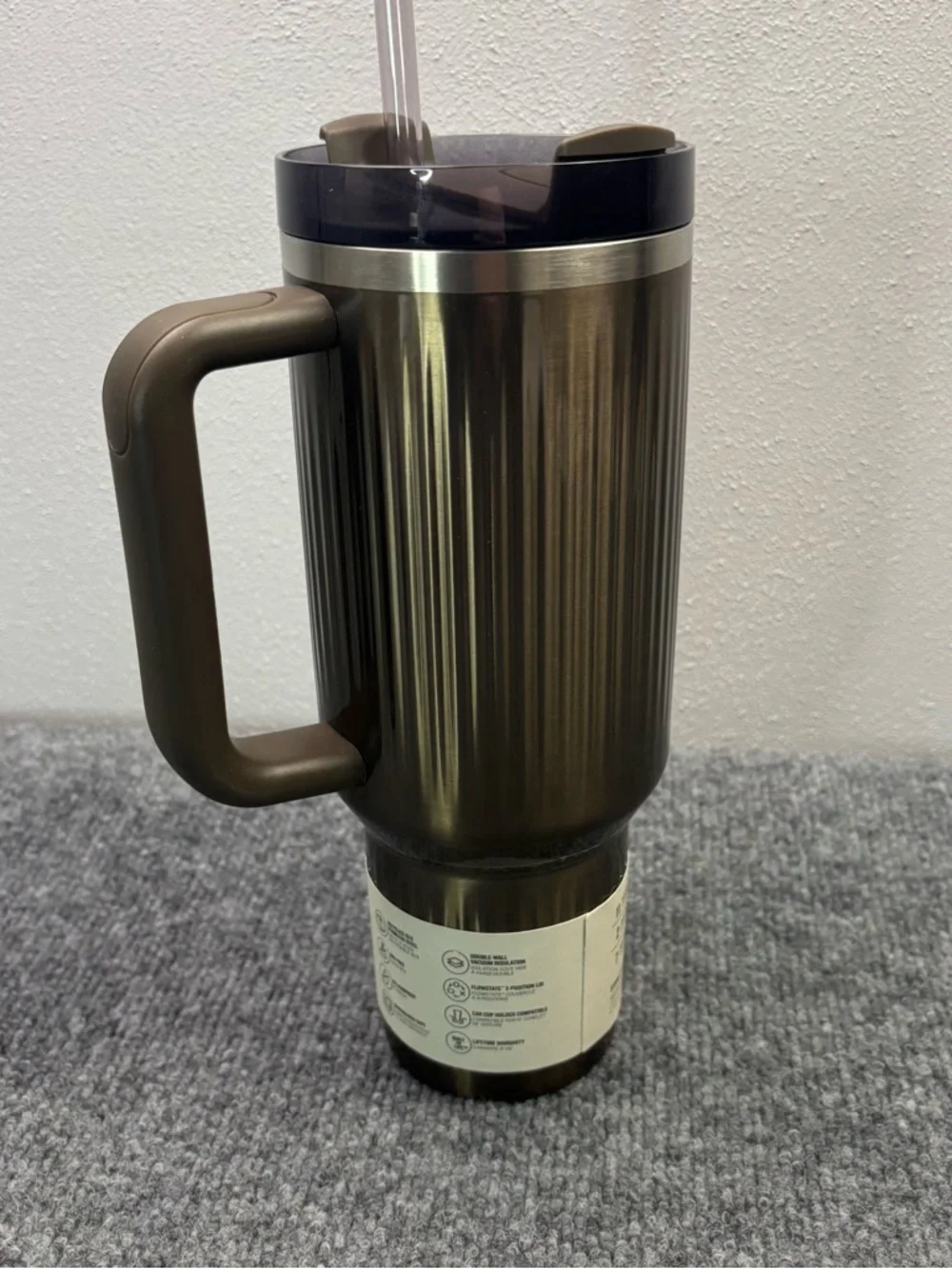 Stanley Metallic Gunmetal Shine H2.0 Quencher Flowstate 40oz Tumbler Limited NEW - Picture 5 of 11